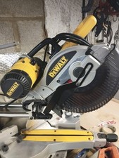 Dewalt Dw717xps slide Mitra